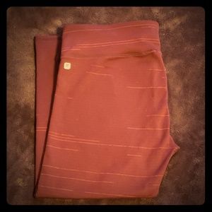 Fabletics capri leggings